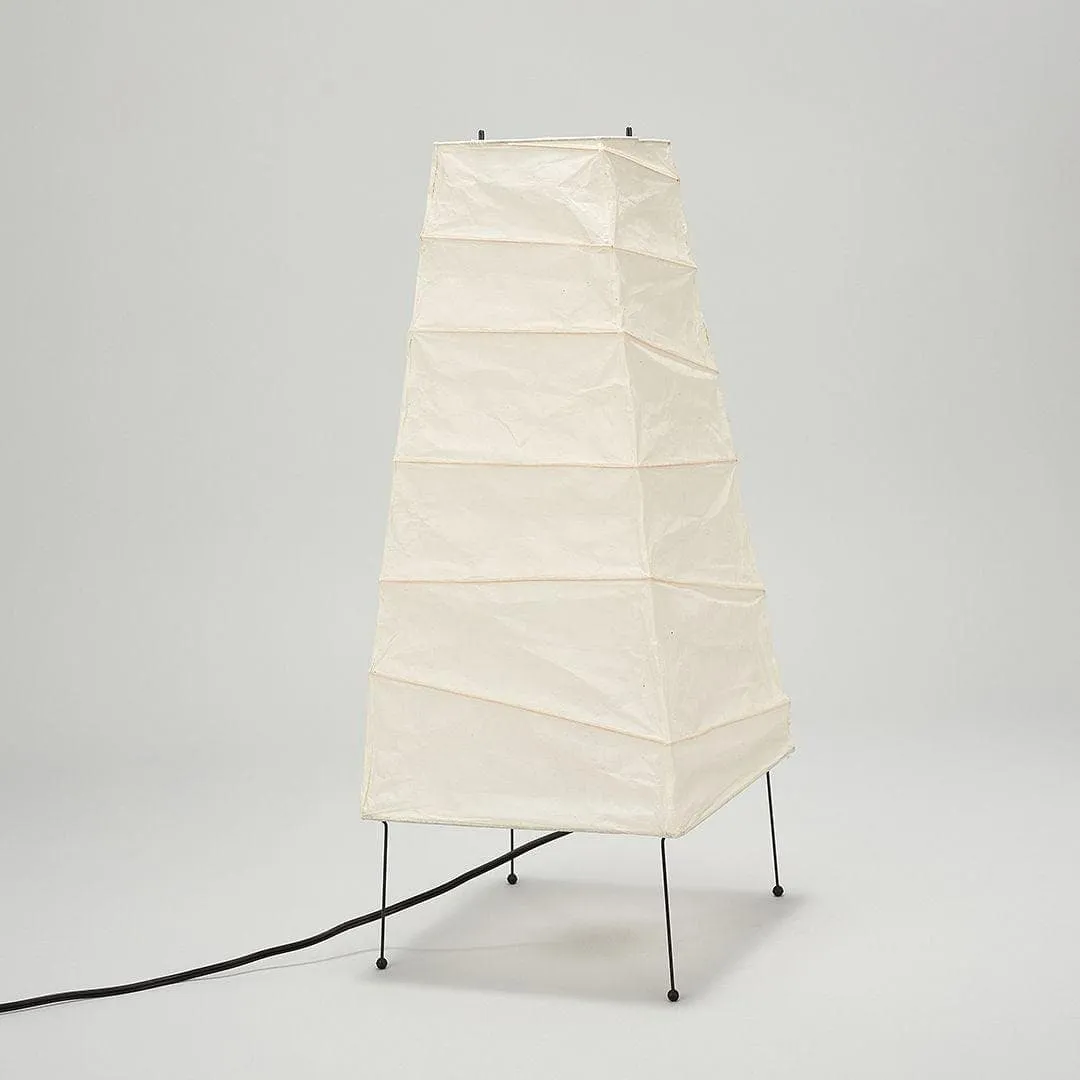 Akari 4N Table Lamp