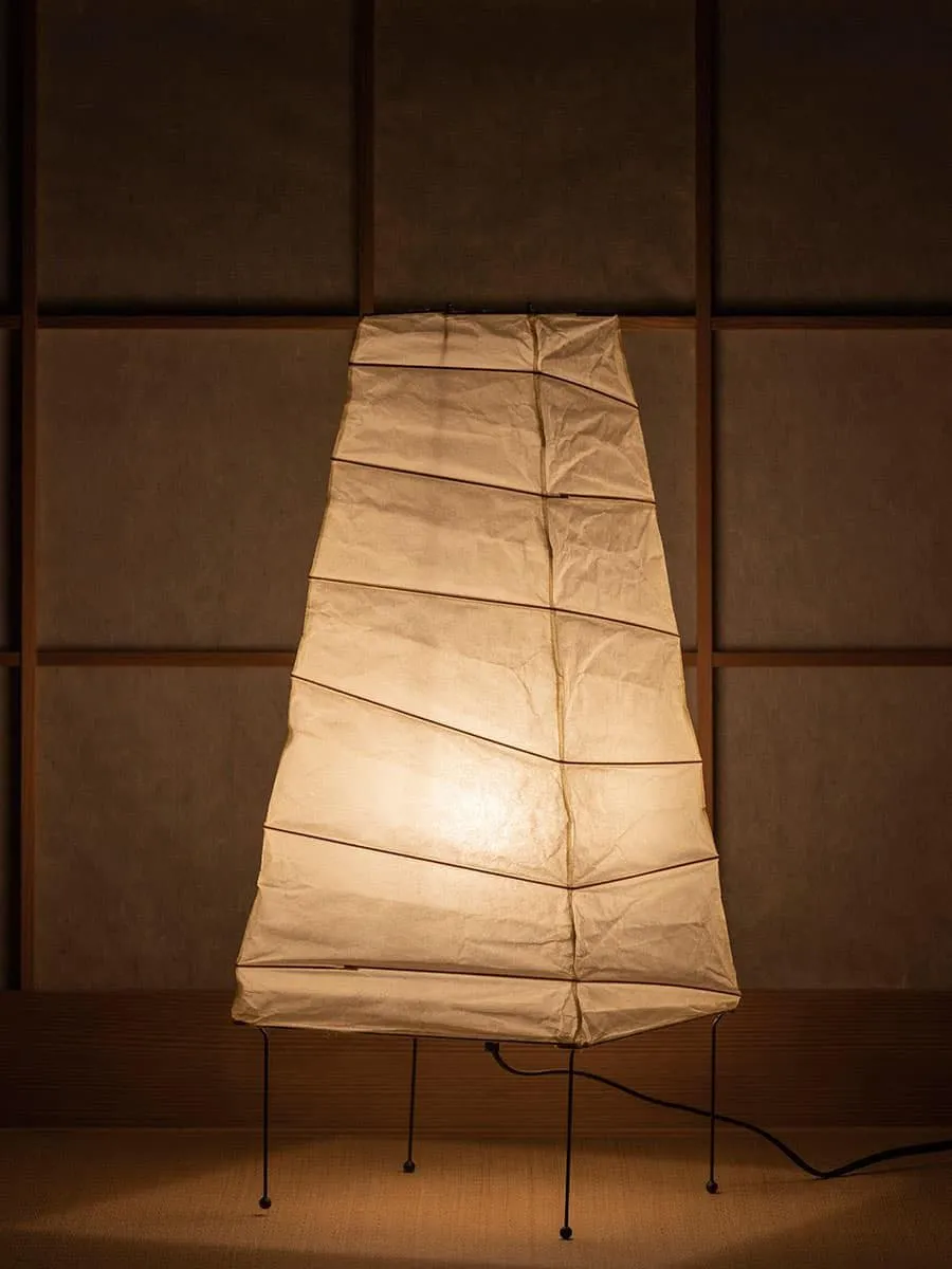 Akari 4N Table Lamp