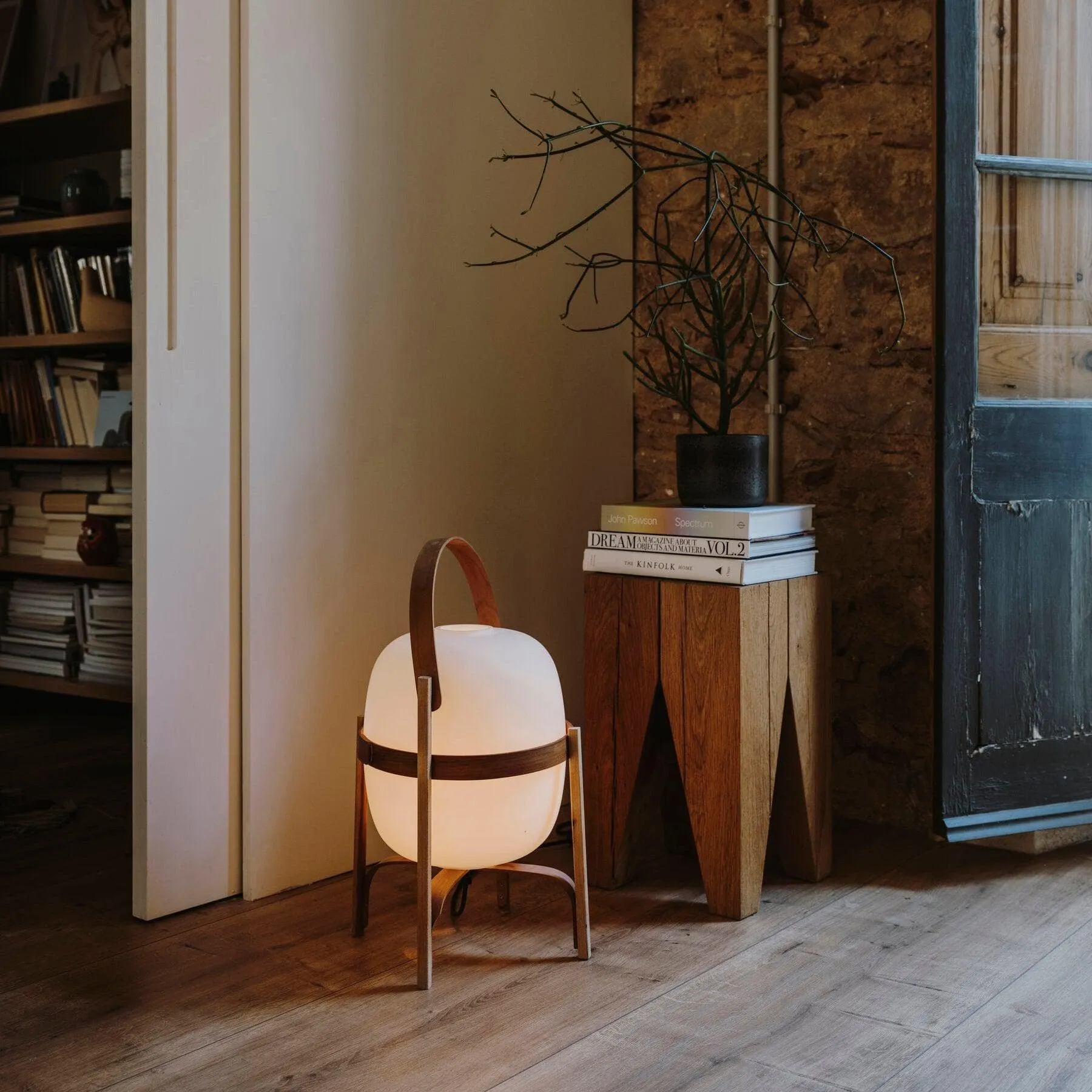 Cestita Table Lamp