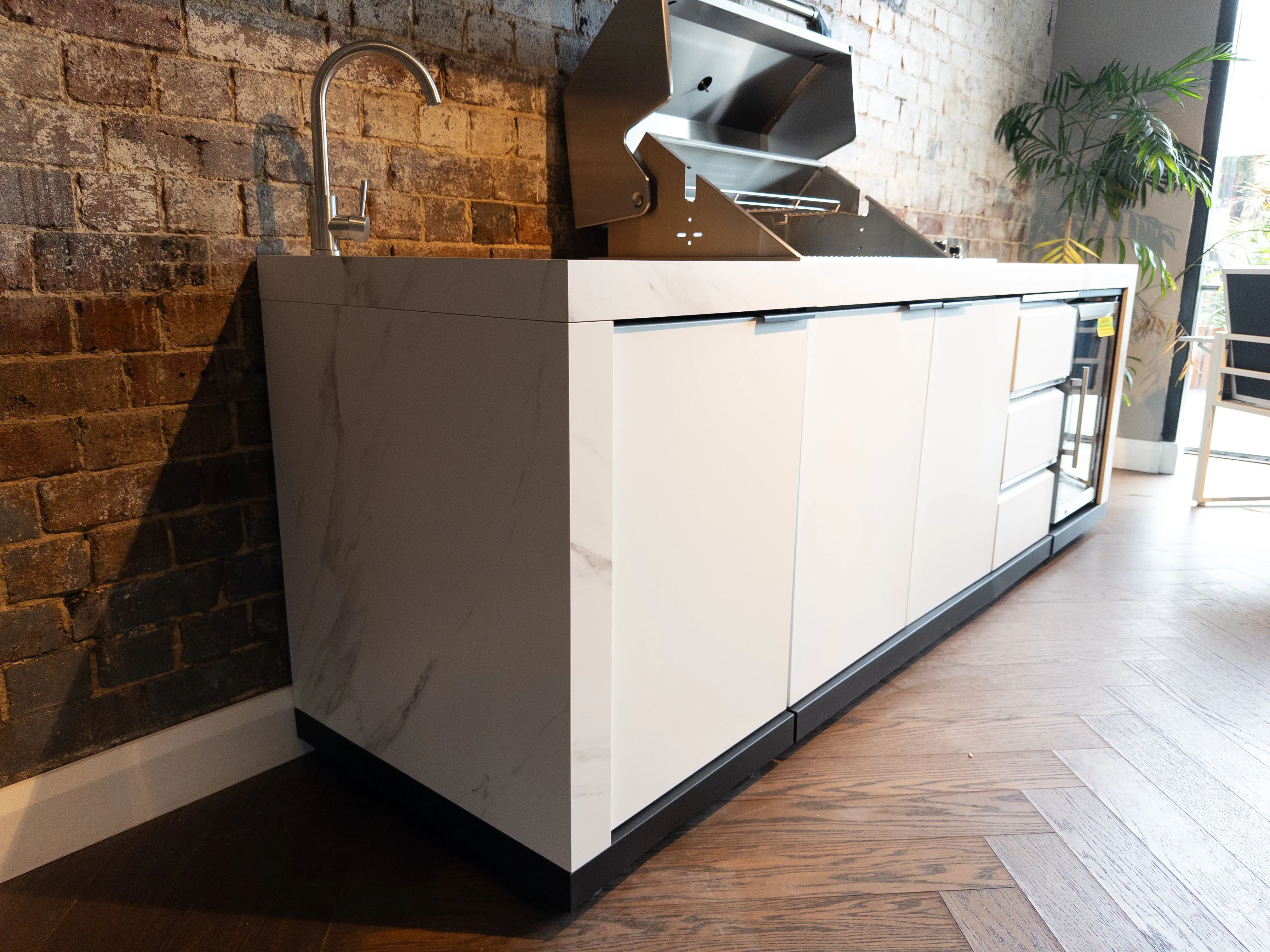 White Stone 4B Square Hood BBQ Kitchen Package with Stone Benchtops, Hampton Waterfall Design